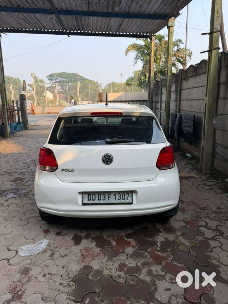 Volkswagen Polo Petrol Manual 2010