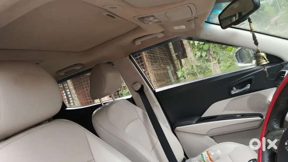 Mahindra Xuv300 2020 Petrol 77000 Km Driven