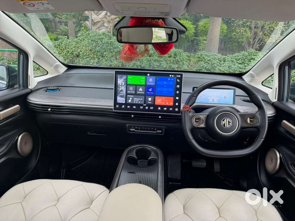 Mg Windsor Ev Essence, 2025, Electric