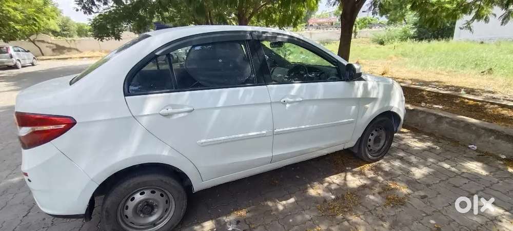 Tata Zest 2017 Xe