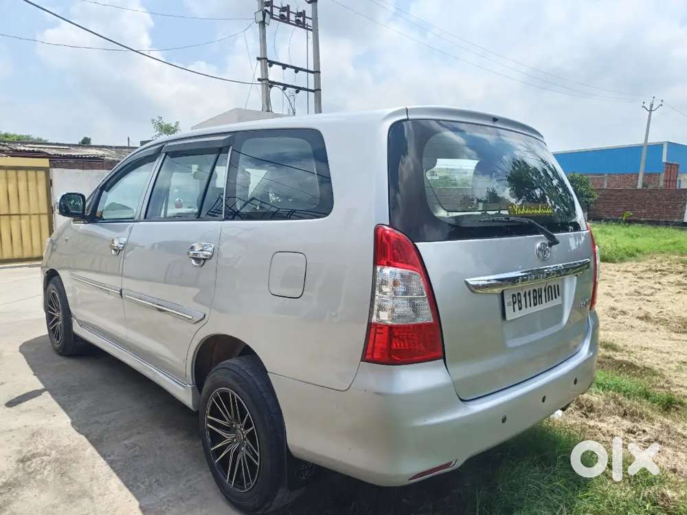 Toyota Innova G4 2013 Second Owner