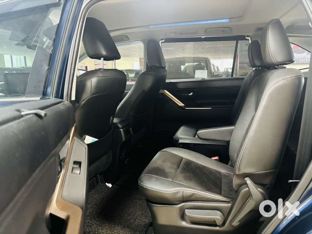 Maruti Suzuki Invicto Alpha Plus 7str, 2023, Cng & Hybrids