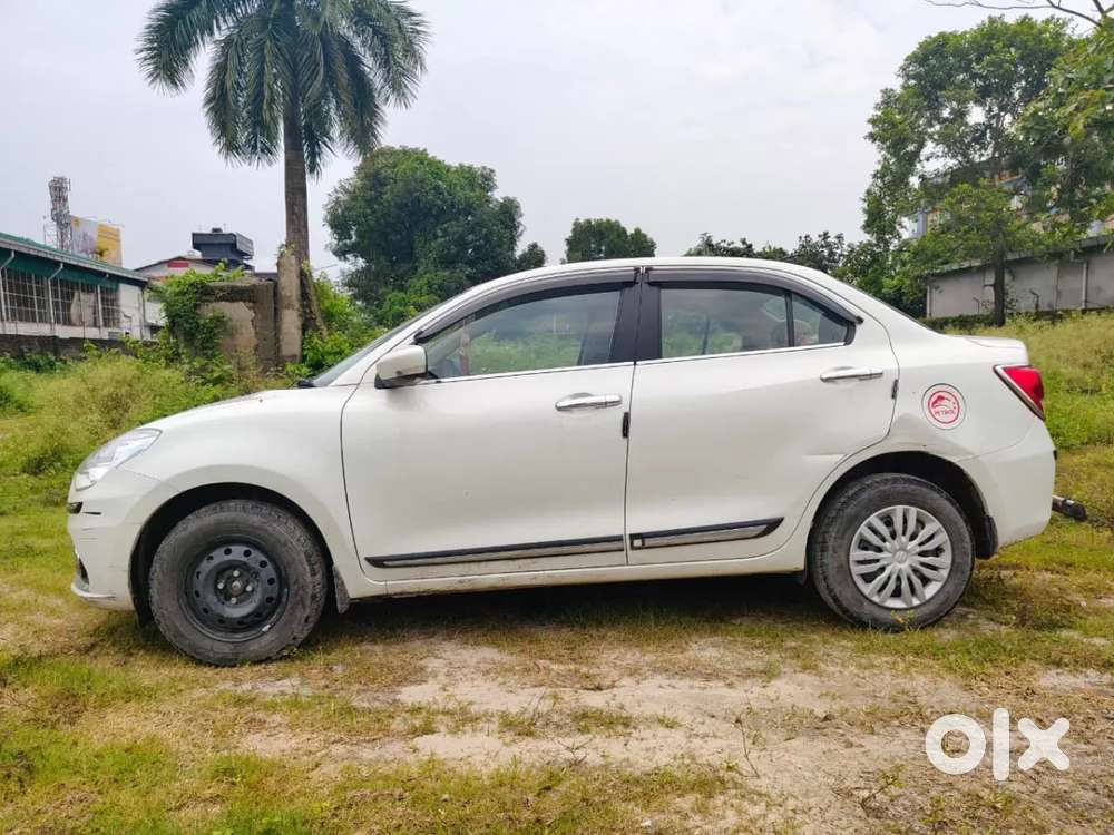 Maruti Suzuki Dzire 1.2 Vxi, 2023, Petrol