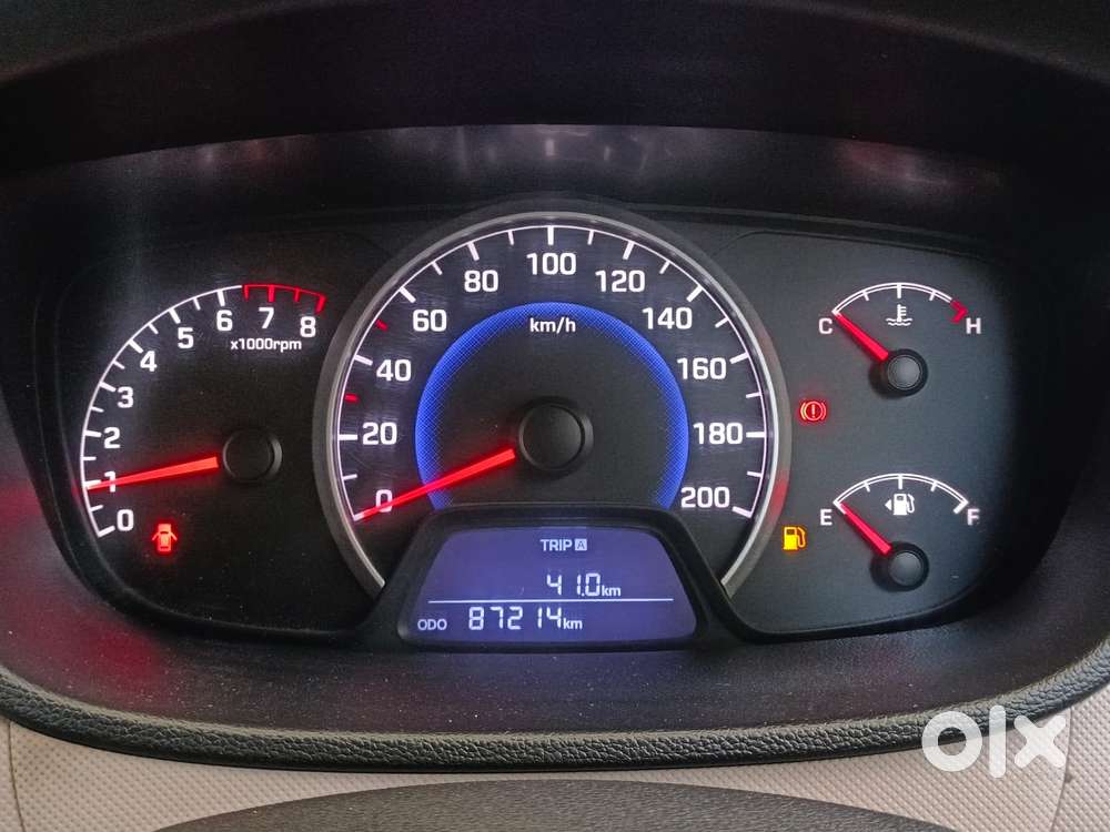 Hyundai Grand I10 Sportz Cng, 2016, Cng & Hybrids