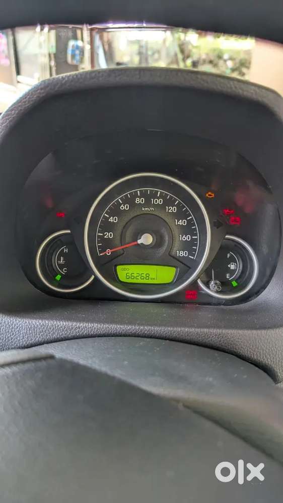 Hyundai Eon Magna+ 2013 Petrol Manual