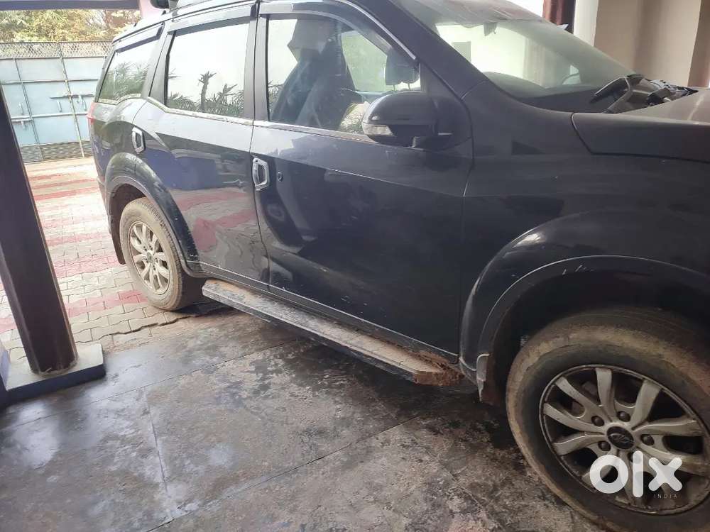 Mahindra Xuv500 Push Button Start Mahindra Xuv500 
Pushbutton Start