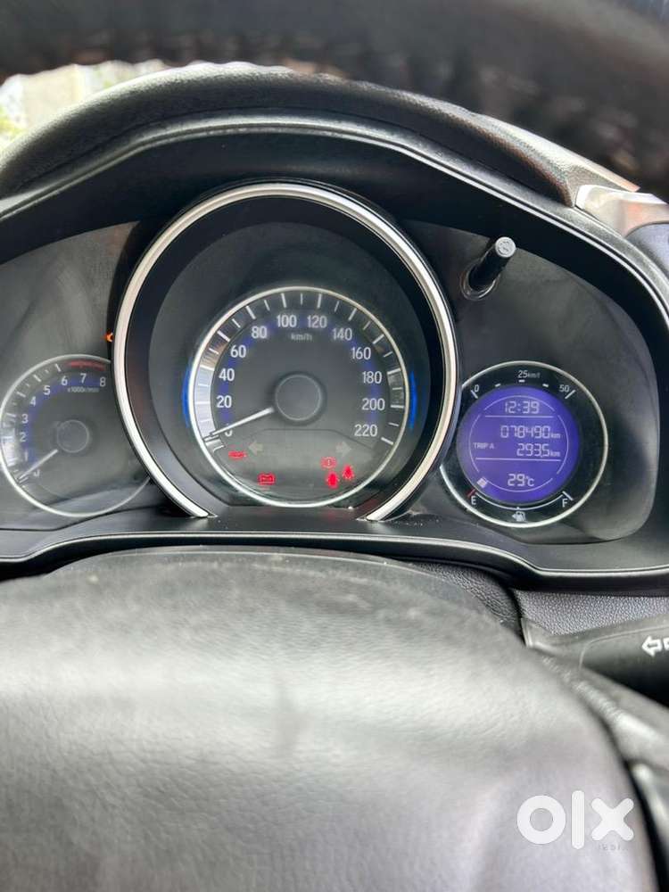 Honda Jazz 2016 Petrol Well Maintained