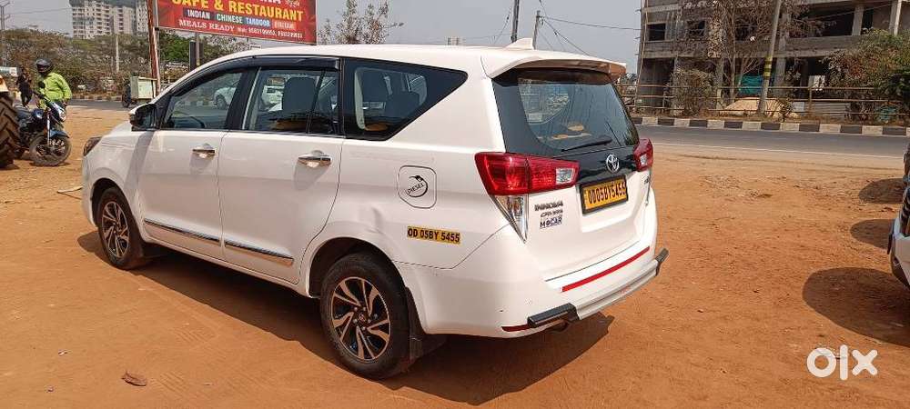 Toyota Innova Crysta 2.4 Gx Mt 8s, 2025, Diesel