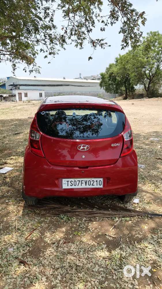 Hyundai Eon 2017 Petrol Well Maintained