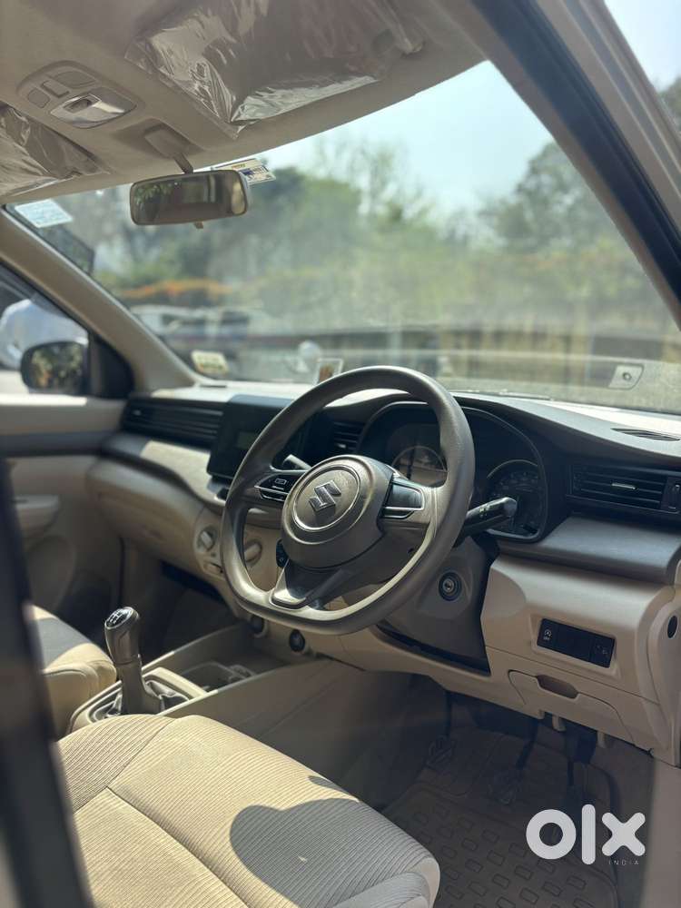Maruti Suzuki Ertiga Vxi Shvs, 2019, Petrol