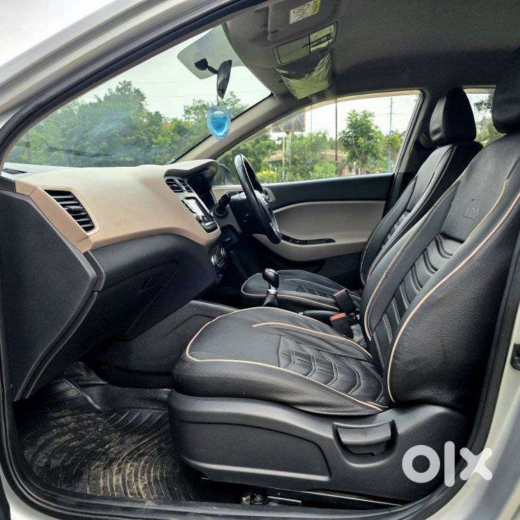 Hyundai I20 Asta (o) 1.2 Mt, 2019, Petrol