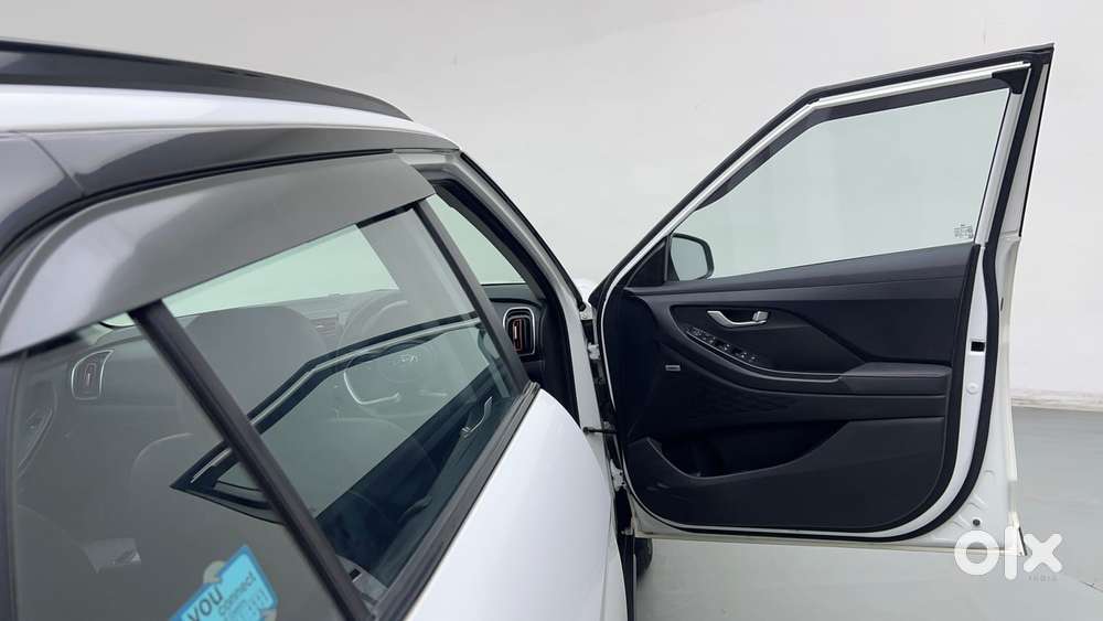Hyundai Creta Sx (o) 1.5 Petrol Cvt Knight, 2023, Petrol
