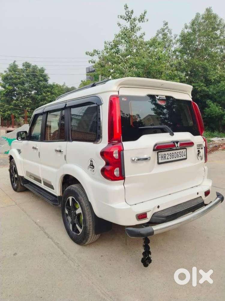 Mahindra Scorpio Classic 2.2 S 11 Mt 7 Str, 2024, Diesel