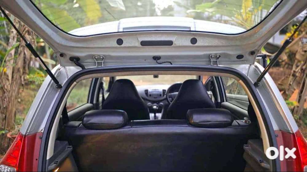 Urgent - 2013 Automatic Hyundai I10 :: Good Condition