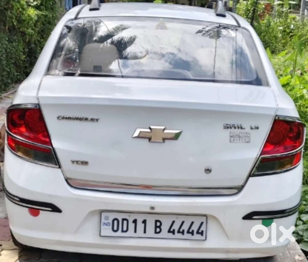 Tip Top Condition Car Sail