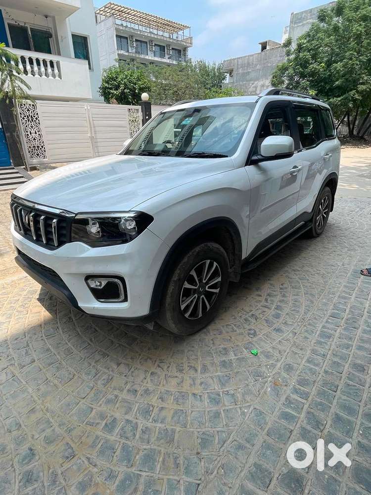Mahindra Diesel Car 2024