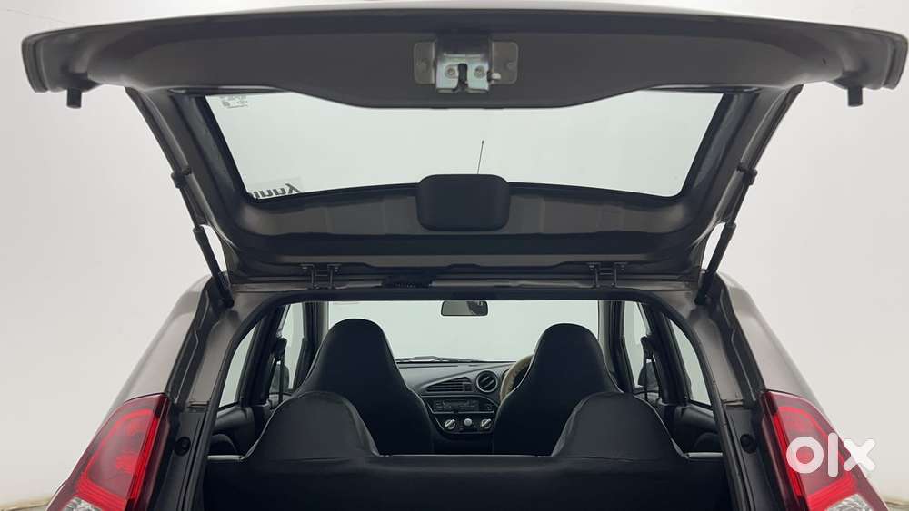 Datsun Redigo T Option, 2018, Petrol