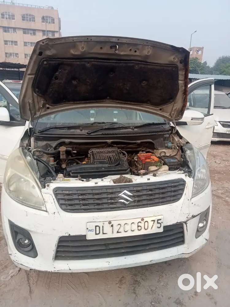 Maruti Suzuki Ertiga 2012 Petrol 98000 Km Driven