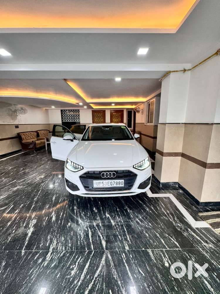 Audi A4 Petrol 2023