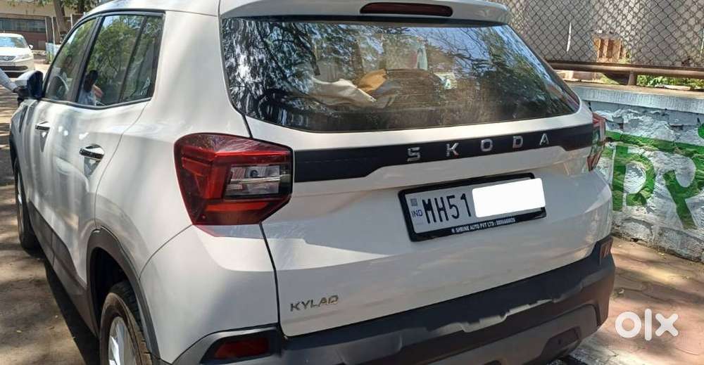 Skoda Kylaq Signature Plus At, 2025, Petrol