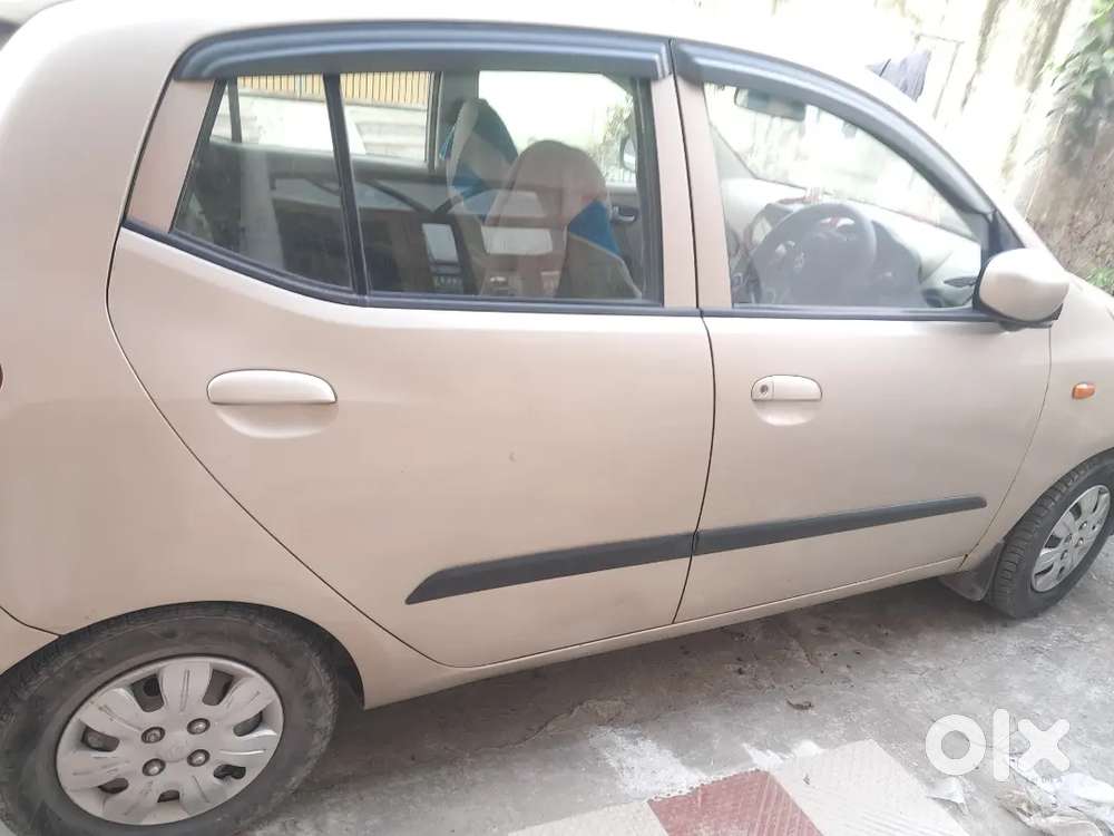 Hyundai I10 Sportz 1.2 (2010)