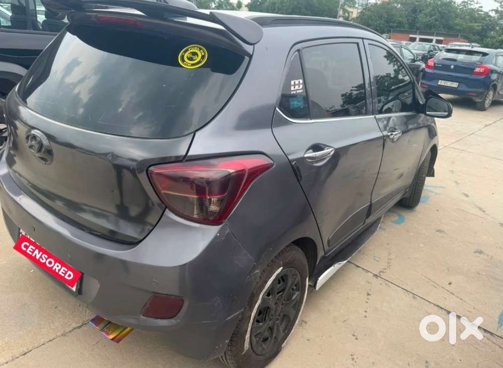 Hyundai Grand I10 Sportz 2015 Year