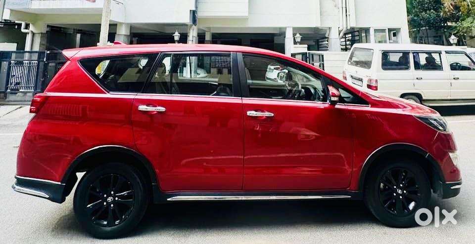 Toyota Innova Crysta Touring Sport 2.4 Mt, 2017, Diesel