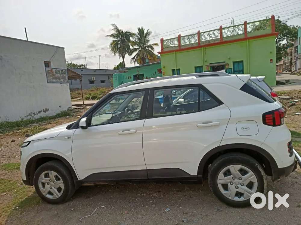Hyundai Venue Kappa Petrol 2022 Mt