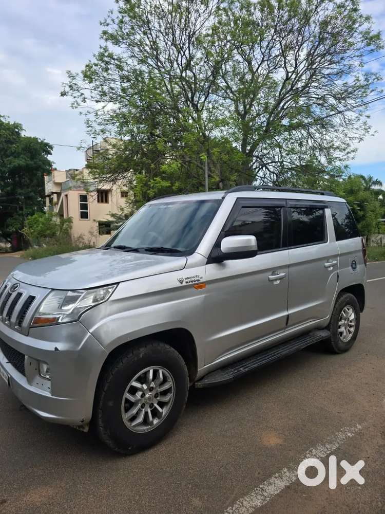 Mahindra Tuv 300 2016 Diesel Automatic