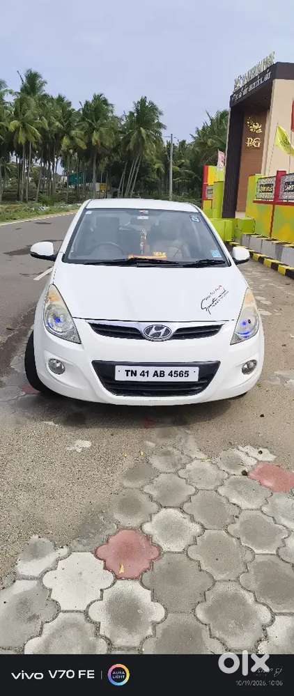 Hyundai I20 Diesel Manual 2010
