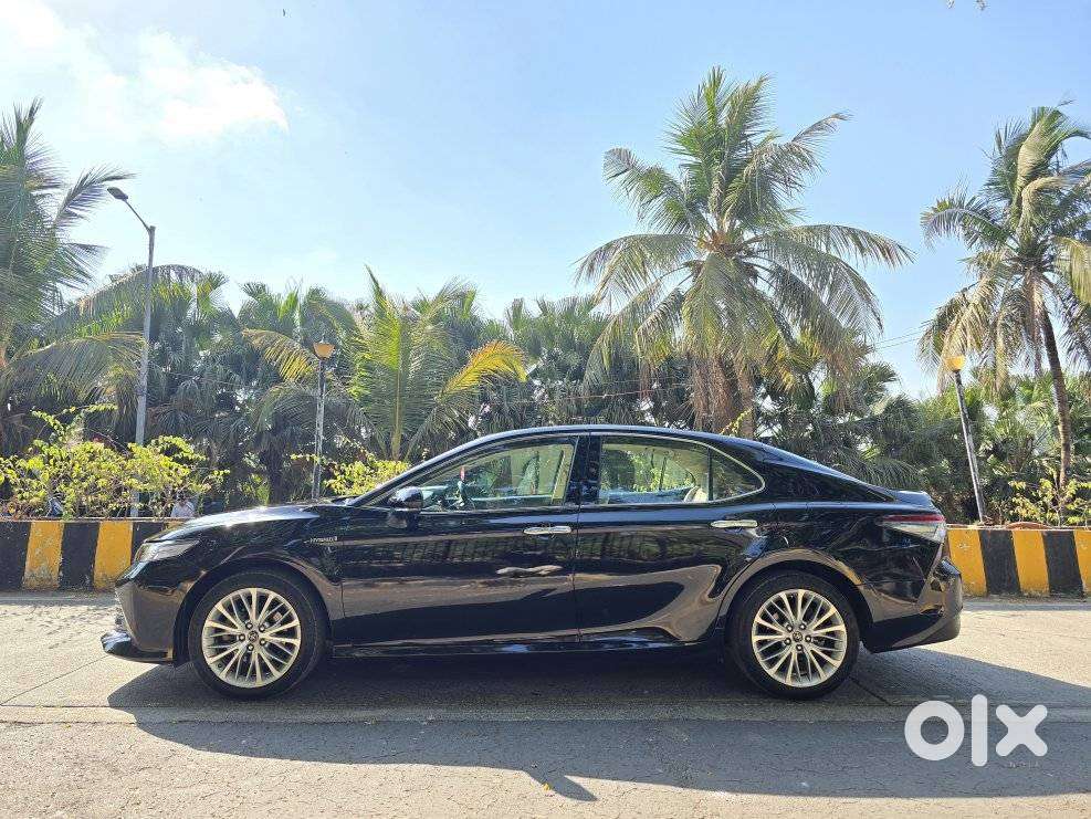 Toyota Camry Hybrid, 2019, Petrol