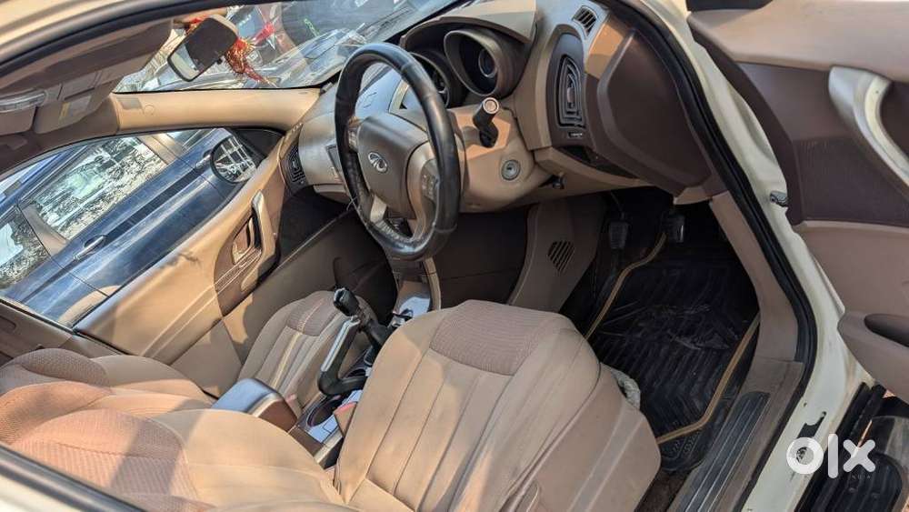 Mahindra Xuv500 2011-2015 W6 2wd, 2014, Diesel