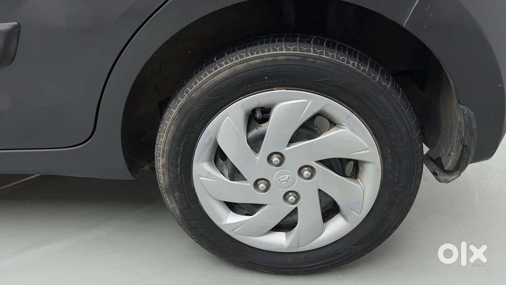 Hyundai Santro Sportz, 2022, Petrol