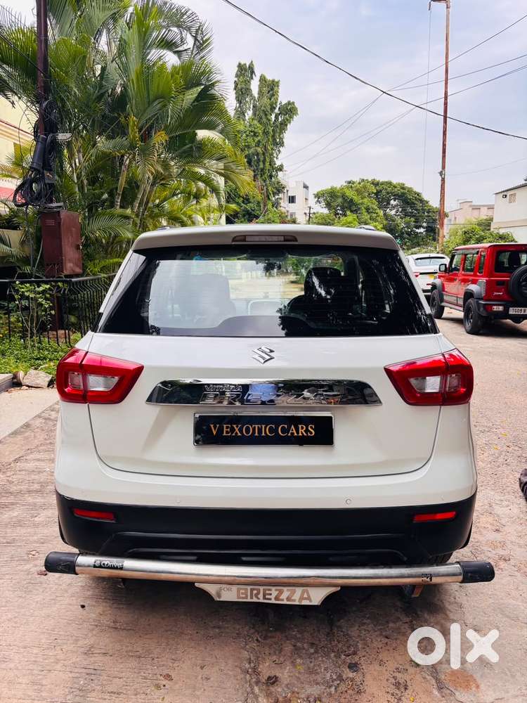 Maruti Suzuki Brezza 1.5 Vxi Smart Hybrid, 2021, Petrol