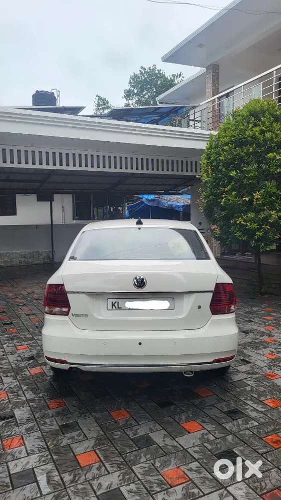 Volkswagen Vento 2016 Petrol 70000 Km
