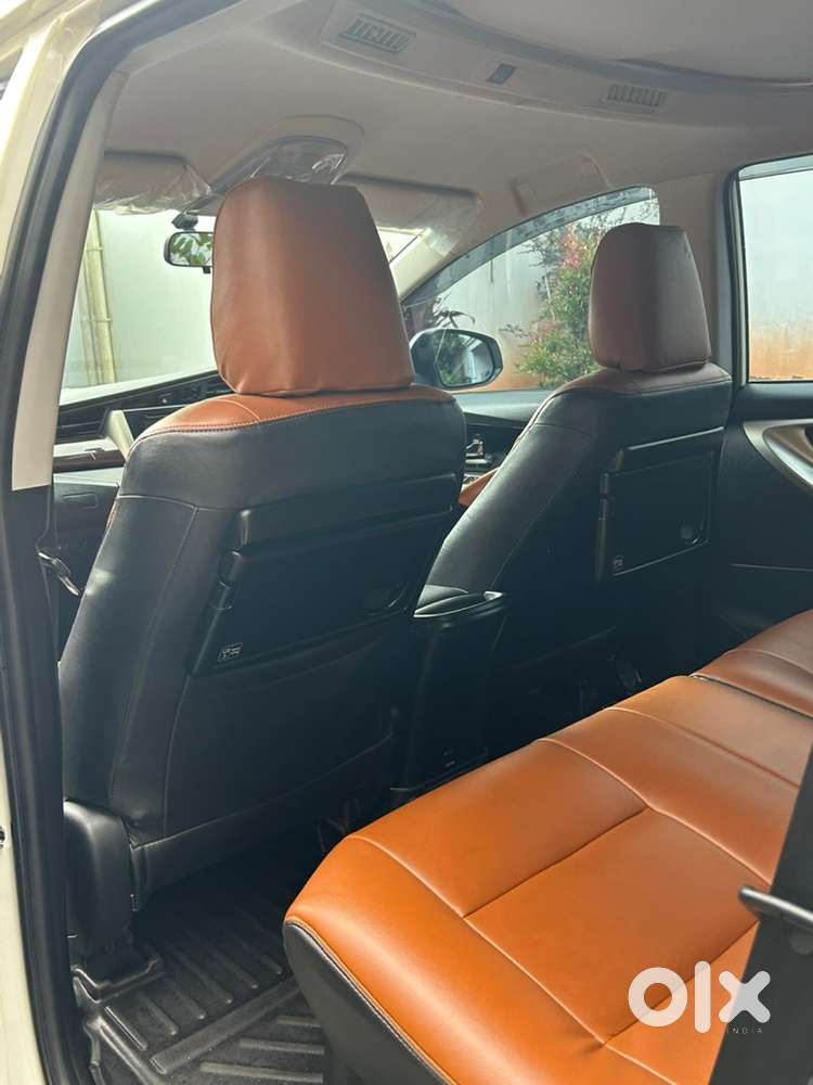 Toyota Innova Crysta 2017