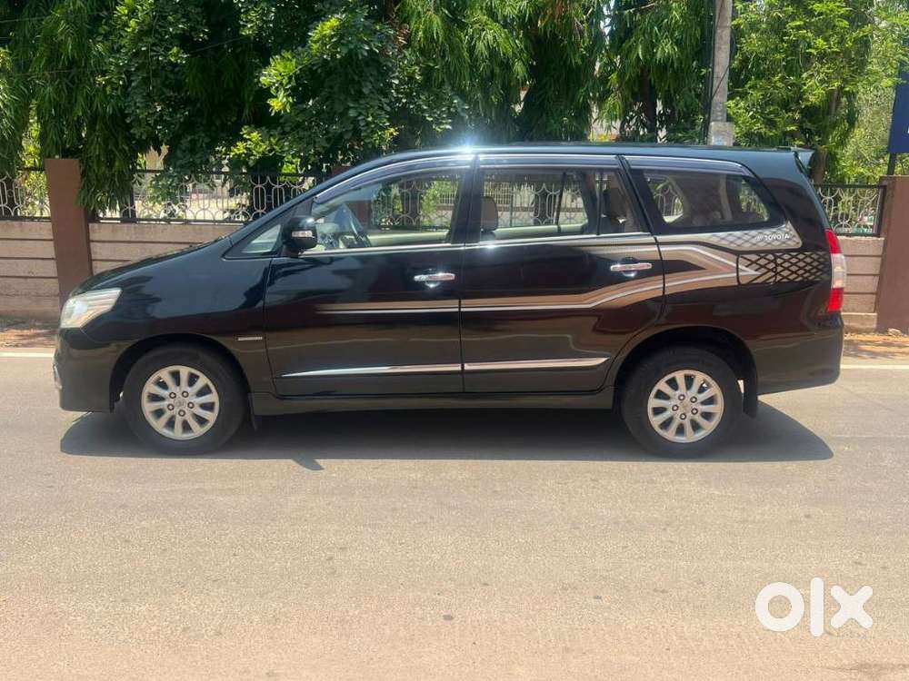 Toyota Innova 2.5 Z Diesel 7 Seater, 2014, Diesel