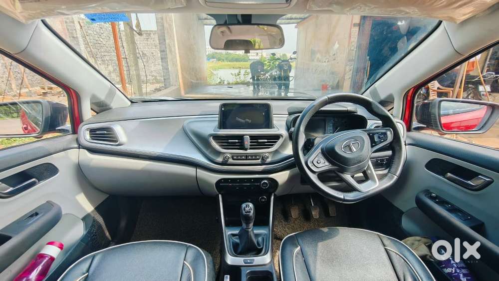Tata Altroz Xz, 2020, Petrol