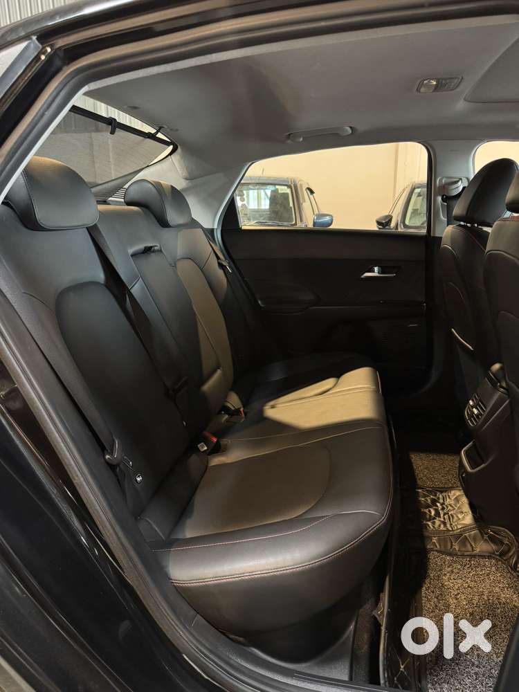 Hyundai Verna Sx (o) 1.5 Turbo Petrol Dct, 2023, Petrol