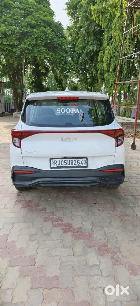 Single Hand Neat And Clean Showroom Condition Car