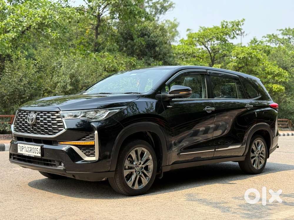 Toyota Innova Hycross 2.0 Zx Hybrid 7 Str, 2025, Cng & Hybrids