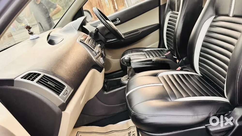 Hyundai I20 2014 Petrol 50000 Km Driven