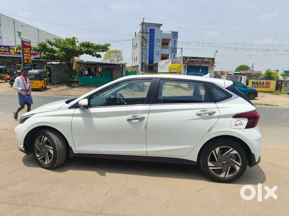 Hyundai New I20 2023 Petrol 37000 Km Driven
