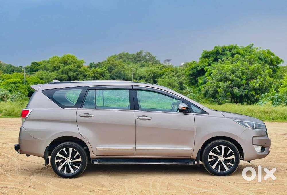 Toyota Innova Crysta Zx 2.4 Diesel 7 Seater, 2025, Diesel