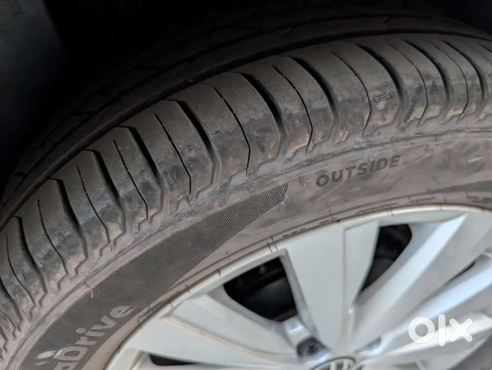 Volkswagen Virtus 2025 Petrol 10601 Km Driven