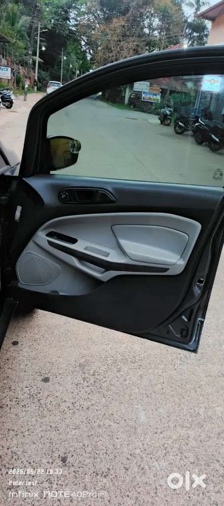 Ford Ecosport 2015 Diesel 123000 Km Driven