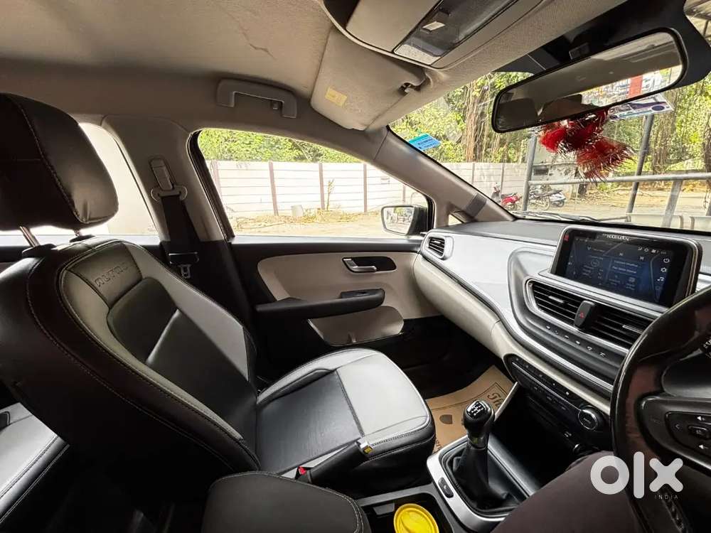 Tata Altroz Xz Plus 2021 Petrol Automatic