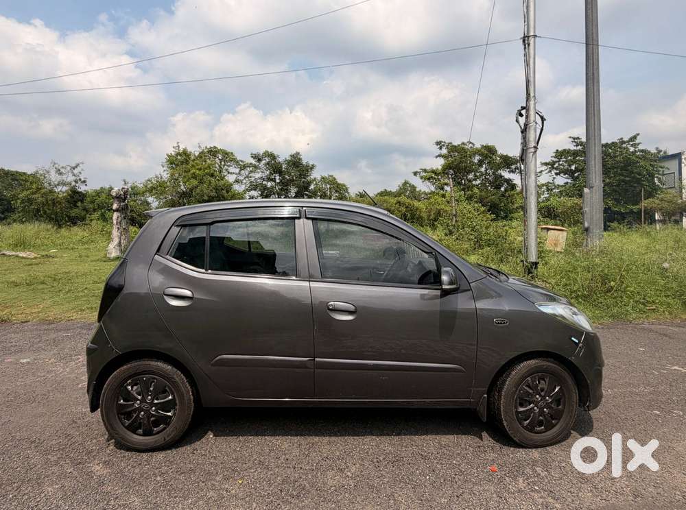 Hyundai I10 Sportz, 2012, Petrol