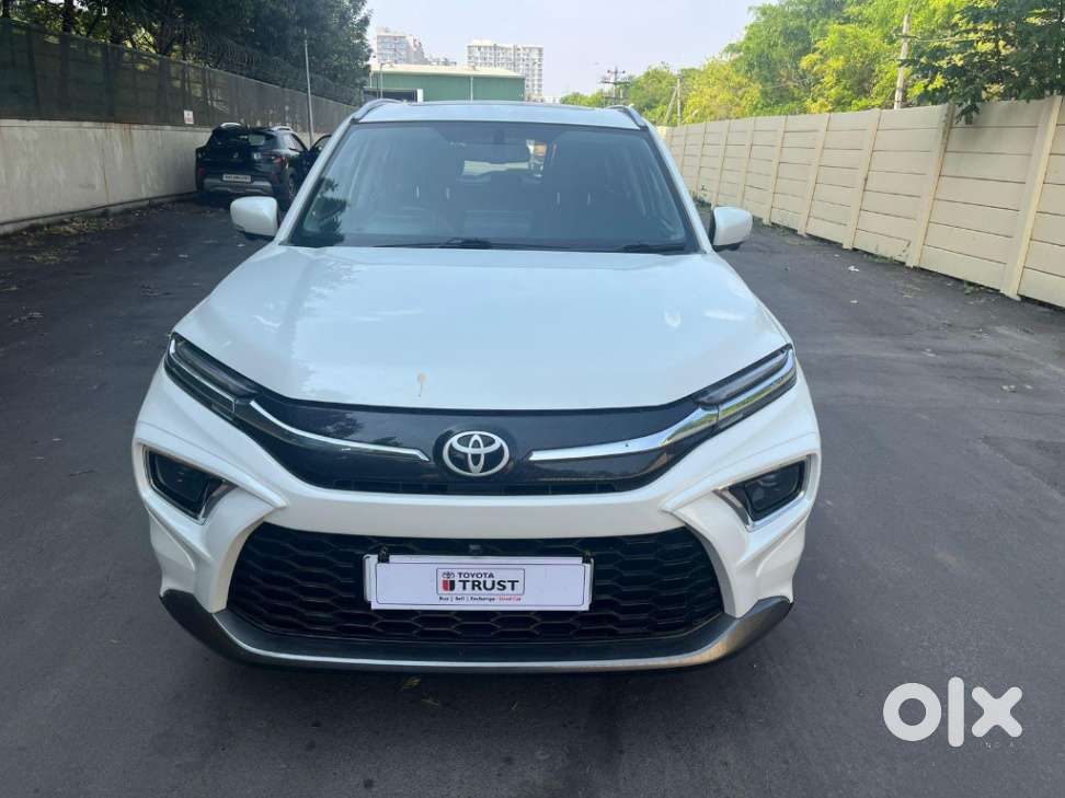 Toyota Urban Cruiser Hyryder 1.5 V Hybrid, 2023, Petrol