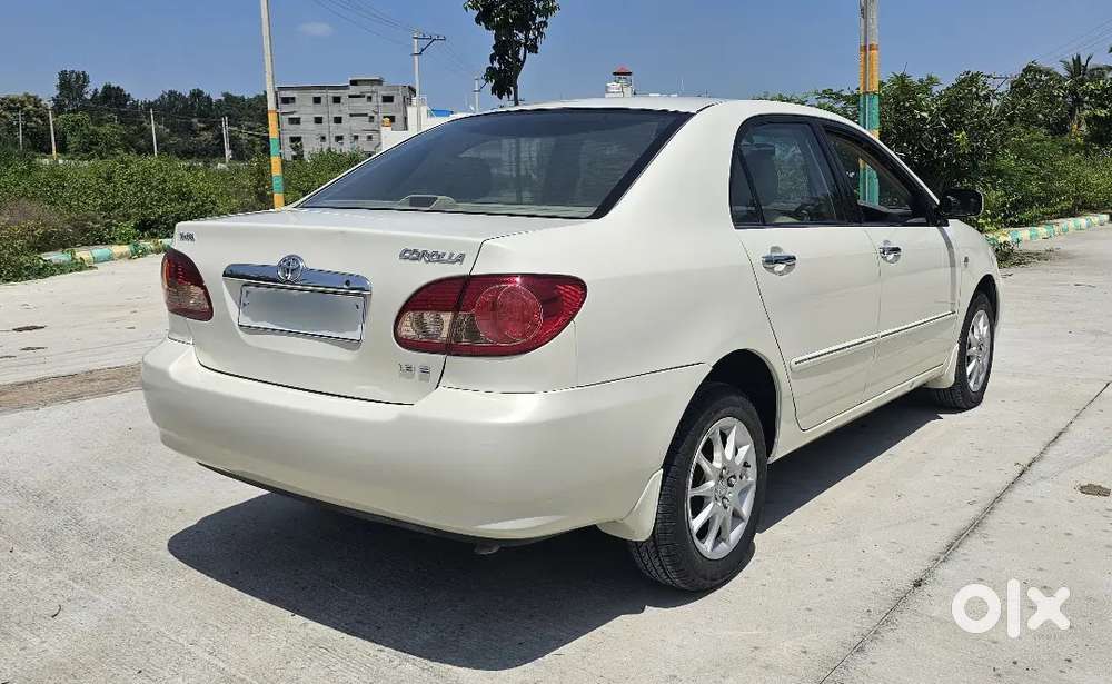 Toyota Corolla 2006 Petrol 95000 Km Driven
